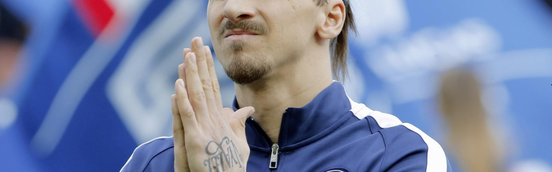 b体育下载|B费公开澄清转会传闻，从未因世界杯拒绝沙特，留守曼联是唯一心愿