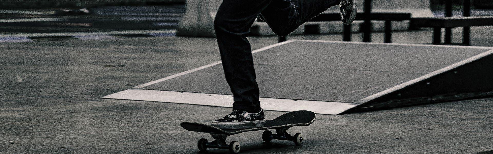 b体育app|铁锤帮战术困局遭同城碾压，新帅复制粘贴伊劳拉思路未解热刺立体攻势