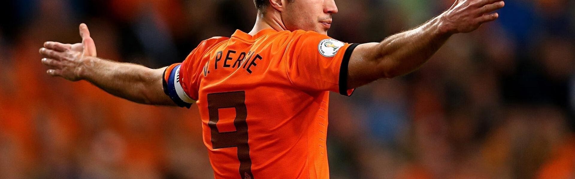 b体育app-昔日浪子成关键拼图 追忆尼克·杨在勇士王朝序章中的璀璨光芒