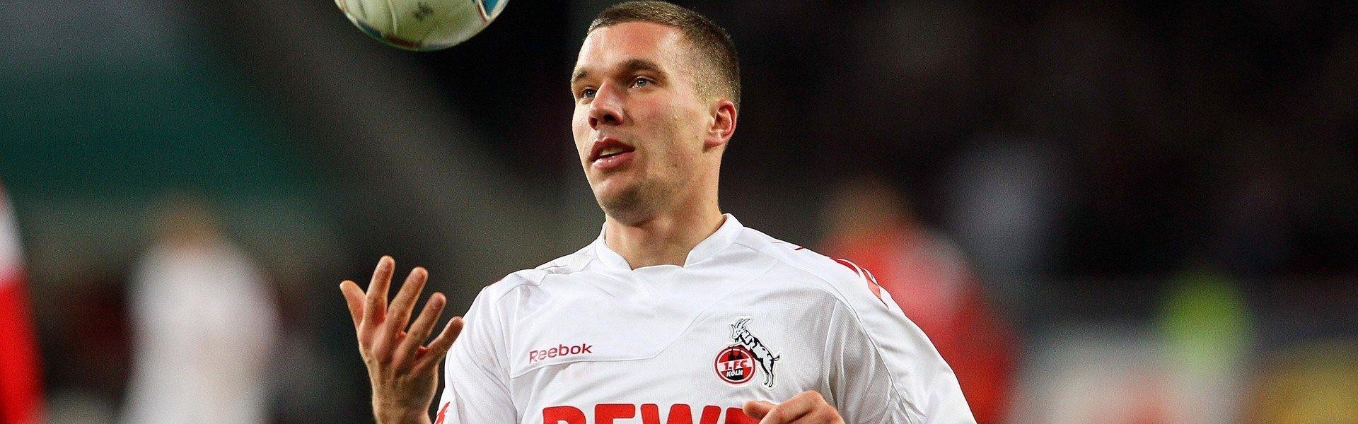 b体育app-多纳多尼盛赞巴雷拉蜕变，成熟领袖已就位，蓝黑军团中场新核闪耀