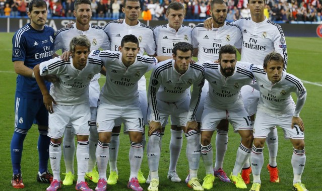 b体育入口_尤文公布客战佛罗伦萨大名单，伊尔迪兹领衔锋线，后防迎回凯利与卡瓦尔