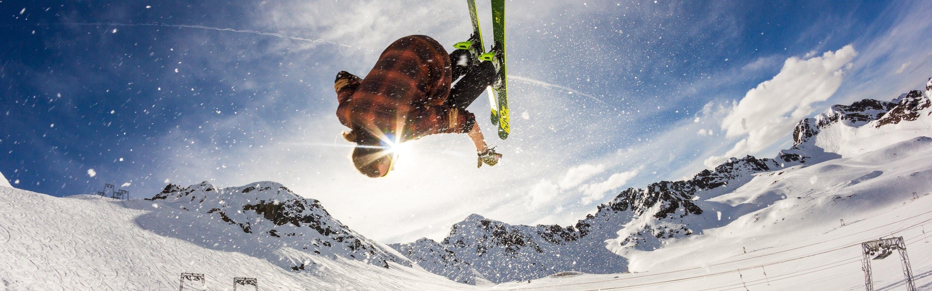 b体育下载_赫斯基直言，亨德森经验宝贵，但年轻球员的成长之路是否受阻？